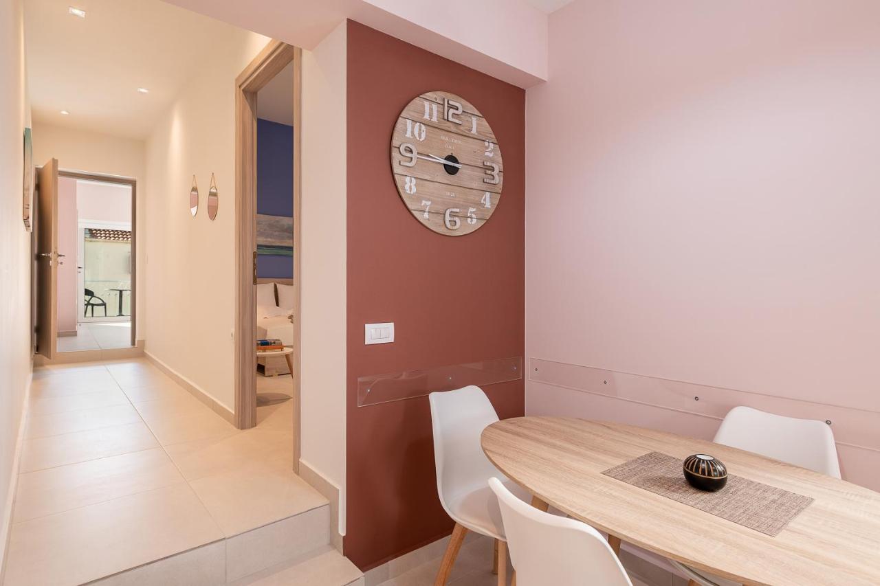 M City Apartments 100M From The Beach خانيا المظهر الخارجي الصورة