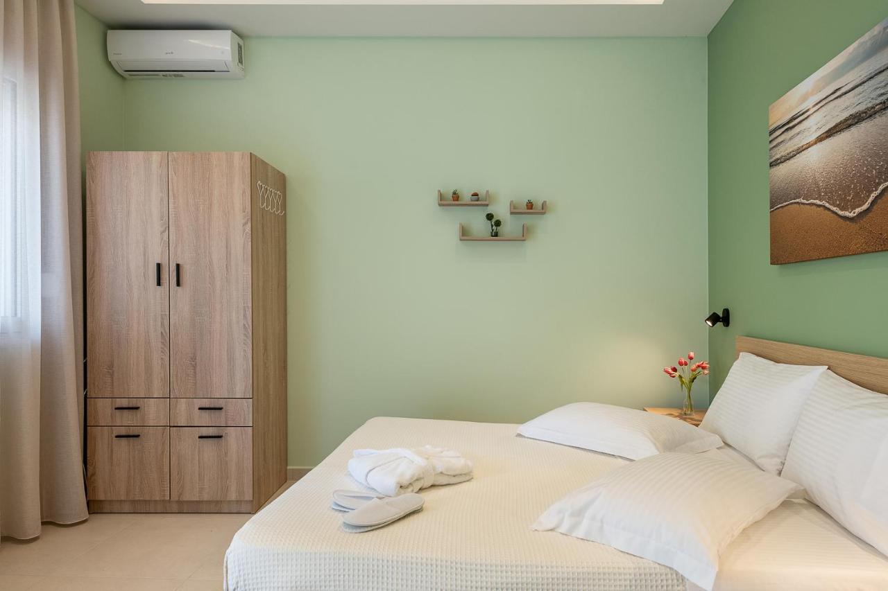M City Apartments 100M From The Beach خانيا المظهر الخارجي الصورة