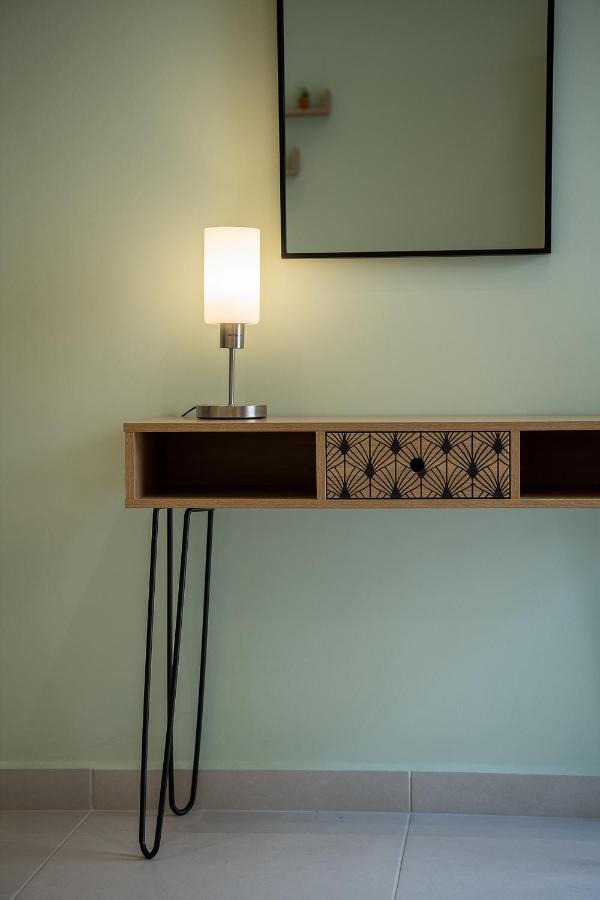 M City Apartments 100M From The Beach خانيا المظهر الخارجي الصورة