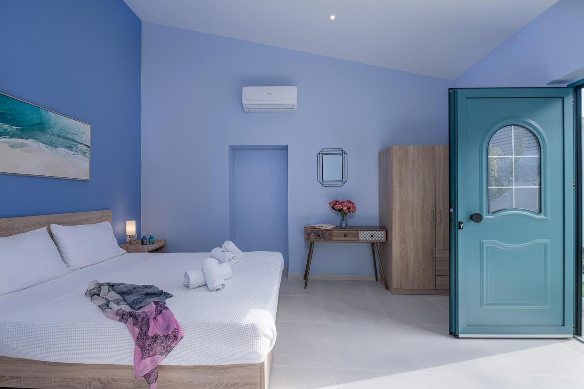 M City Apartments 100M From The Beach خانيا المظهر الخارجي الصورة